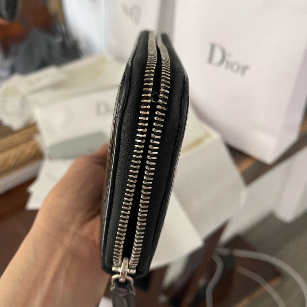 Christian Dior zippy wallet 💯 authentic - Picture 8 of 11